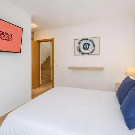 Guestready - With Pool And Terrace