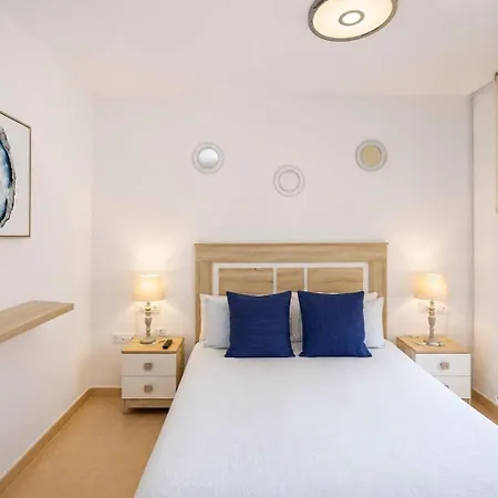 Pensjonat Guestready - With Pool And Terrace