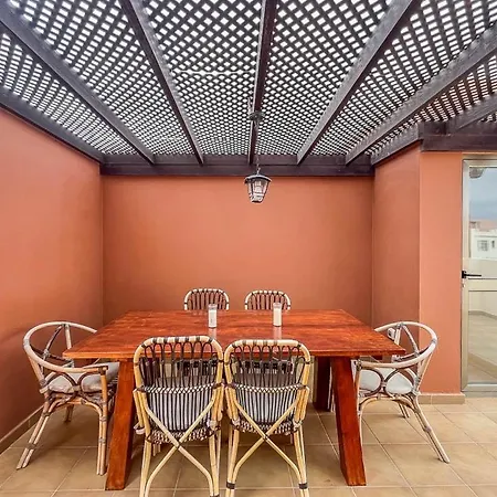 Guestready - Costa Antigua 6Pax Penzion